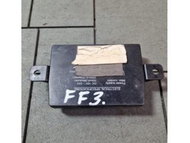 bontott FORD FOCUS III Tolatóradar Elektronika