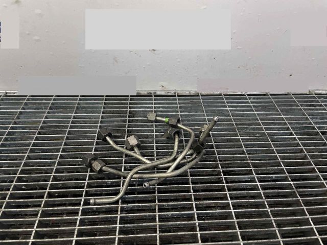 bontott FORD FOCUS III Üzemanyagcső