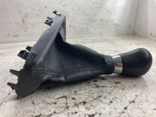 bontott FORD FOCUS III Váltószoknya