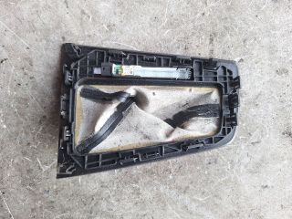 bontott FORD FOCUS III Váltószoknya