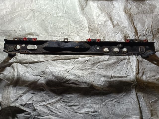 bontott FORD FOCUS III Vízhűtő Radiátor Tartó