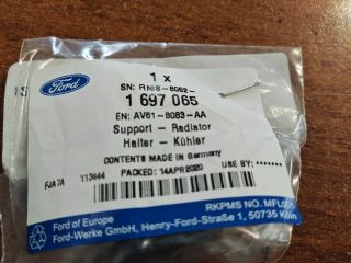 bontott FORD FOCUS III Vízhűtő Radiátor Tartó