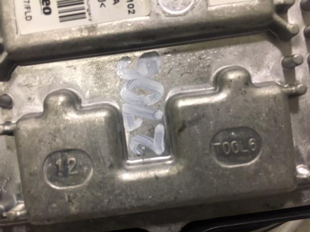 bontott FORD FOCUS III Xenon Trafó