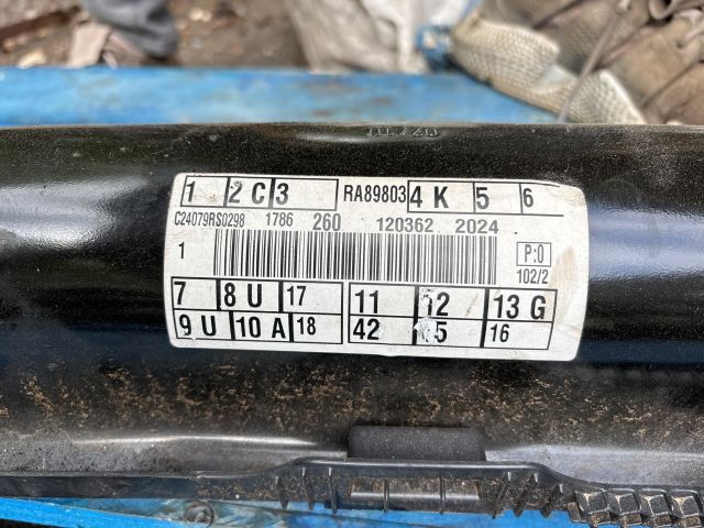 bontott FORD FOCUS IV Hátsó Híd (Tárcsafékes)