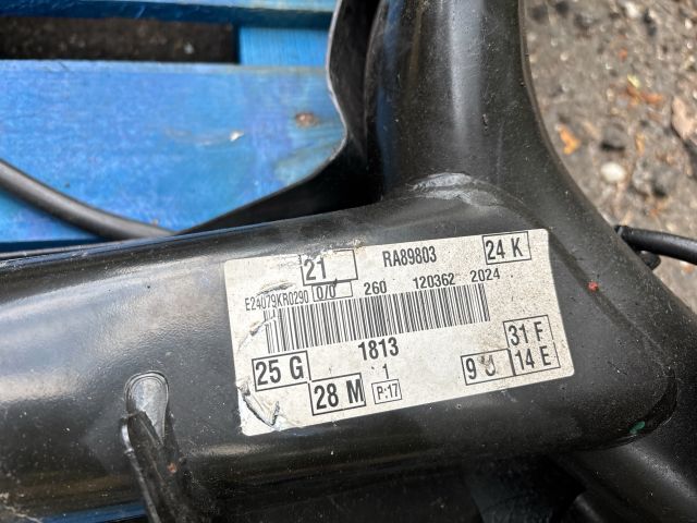 bontott FORD FOCUS IV Hátsó Híd (Tárcsafékes)