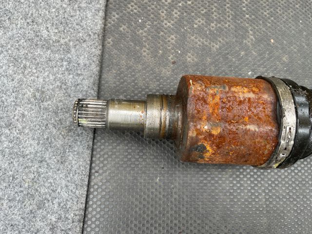 bontott FORD FOCUS IV Jobb Féltengely