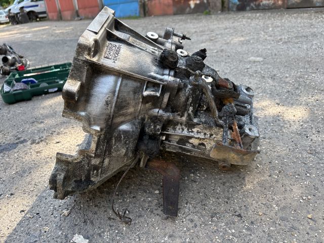 bontott FORD FOCUS IV Váltó (Mechanikus)