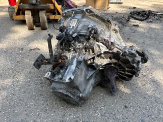 bontott FORD FOCUS IV Váltó (Mechanikus)