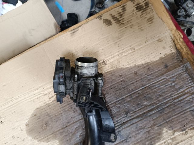 bontott FORD FOCUS IV Fojtószelep (Elektromos)