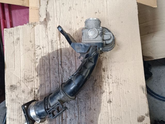 bontott FORD FOCUS IV Fojtószelep (Elektromos)