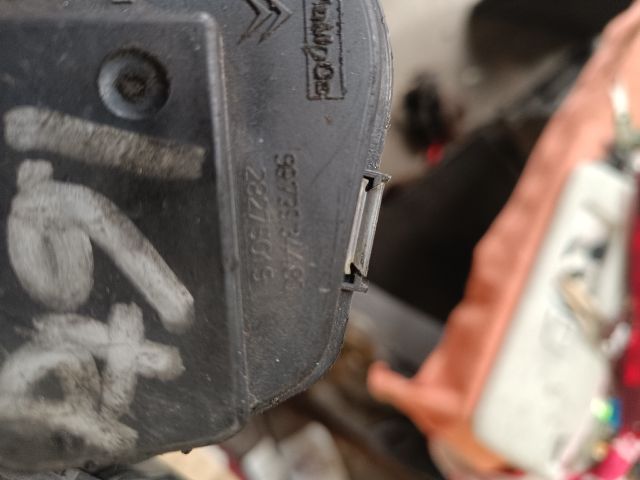 bontott FORD FOCUS IV Fojtószelep (Elektromos)