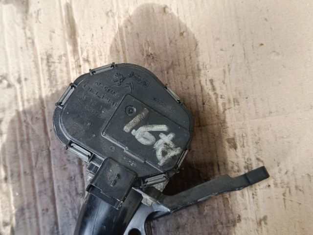 bontott FORD FOCUS IV Fojtószelep (Elektromos)