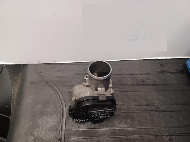 bontott FORD FOCUS IV Fojtószelep (Elektromos)