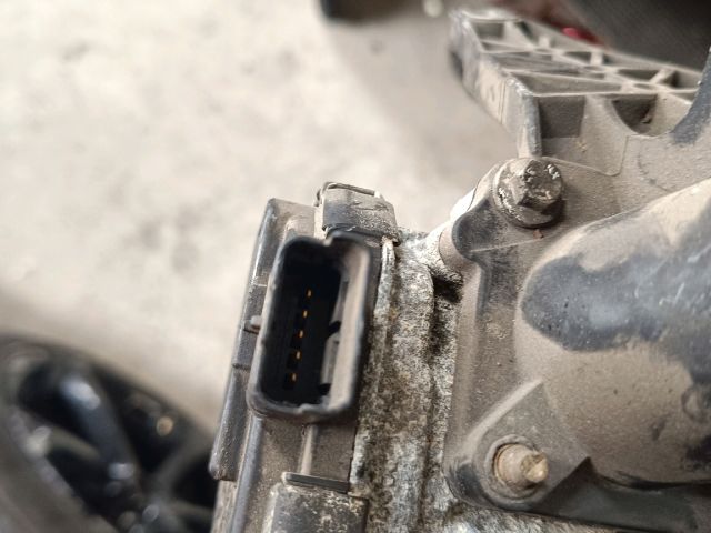 bontott FORD FOCUS IV Fojtószelep (Elektromos)