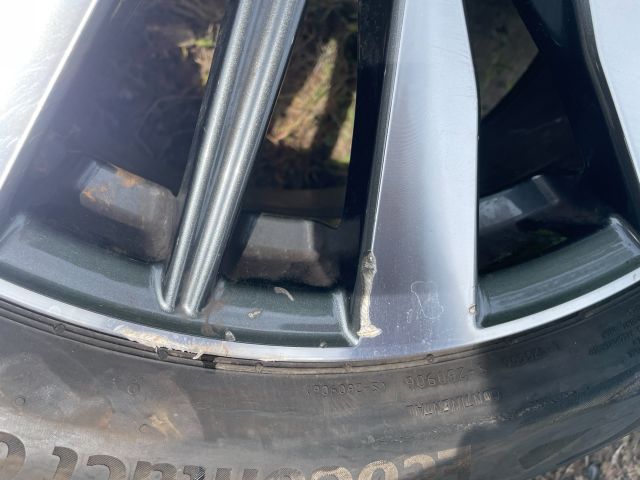 bontott FORD FOCUS IV Alufelni Szett Gumival