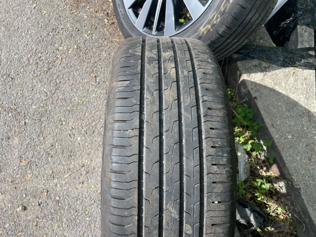 bontott FORD FOCUS IV Alufelni Szett Gumival