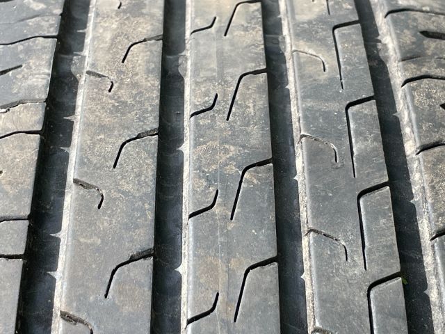 bontott FORD FOCUS IV Alufelni Szett Gumival