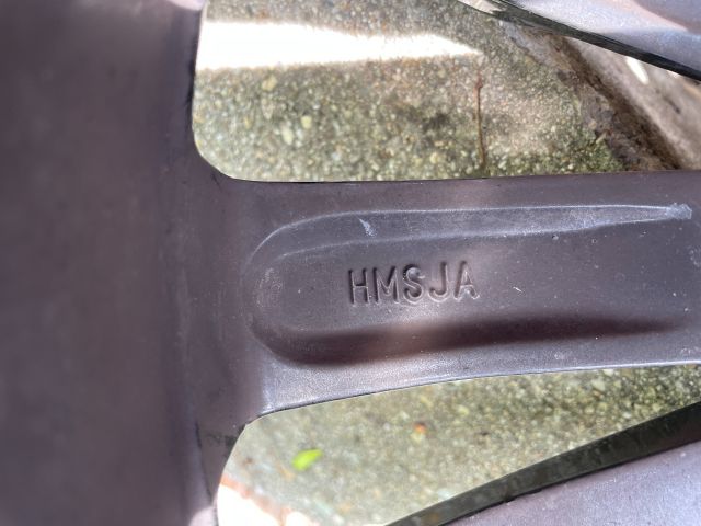 bontott FORD FOCUS IV Alufelni Szett Gumival