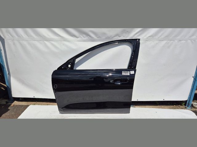 bontott FORD FOCUS IV Bal első Ajtó (Üres lemez)