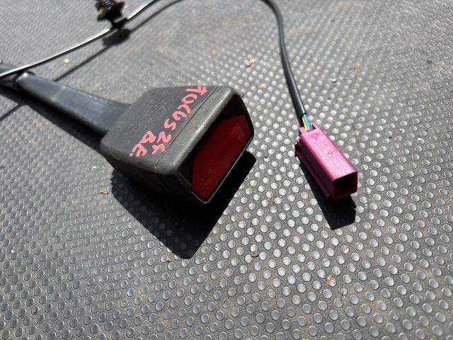 bontott FORD FOCUS IV Bal első Biztonsági Öv Csat