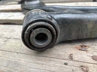 bontott FORD FOCUS IV Bal első Felső Lengőkar