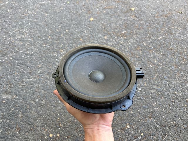 bontott FORD FOCUS IV Bal első Hangszóró