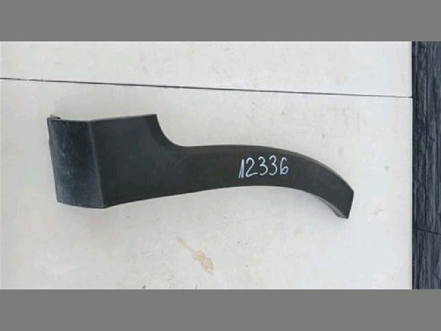 bontott FORD FOCUS IV Bal első Sárvédő Díszléc