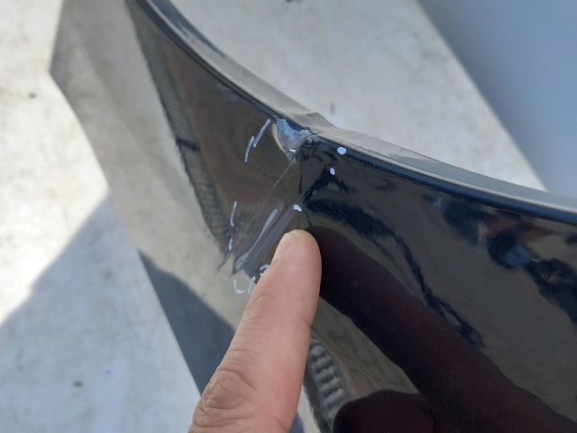 bontott FORD FOCUS IV Bal első Sárvédő