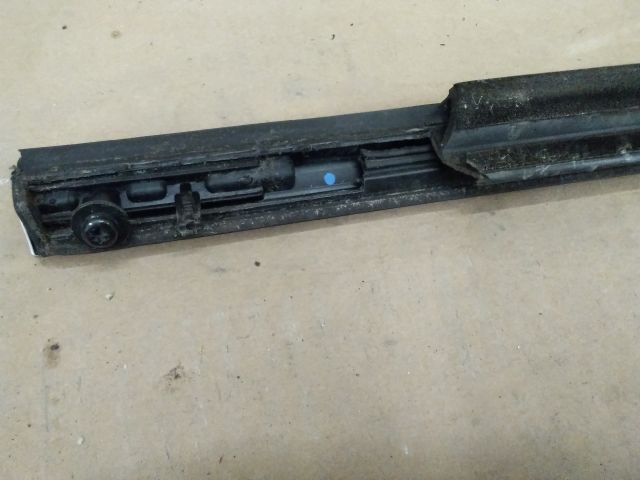 bontott FORD FOCUS IV Bal első Vízlehúzó Gumicsík