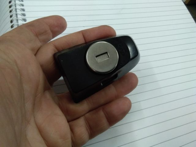 bontott FORD FOCUS IV Bal első Zárbetét