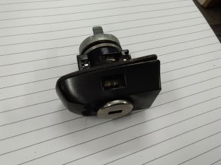 bontott FORD FOCUS IV Bal első Zárbetét