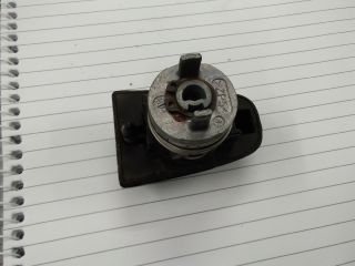 bontott FORD FOCUS IV Bal első Zárbetét