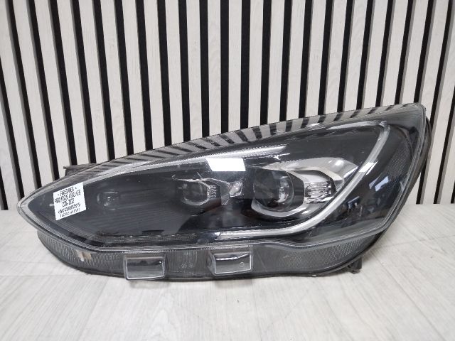 bontott FORD FOCUS IV Bal Fényszóró