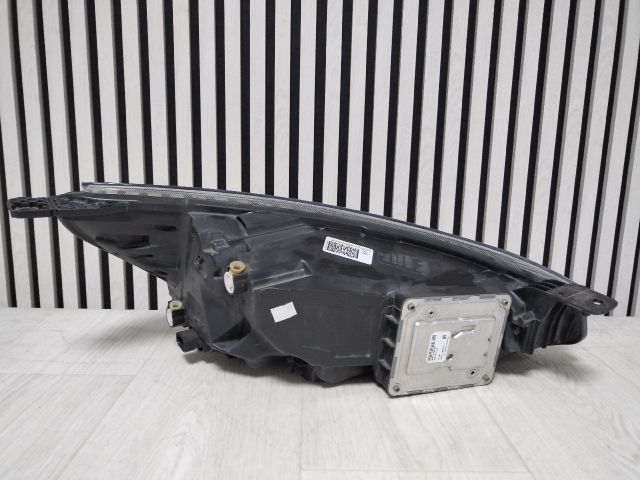 bontott FORD FOCUS IV Bal Fényszóró