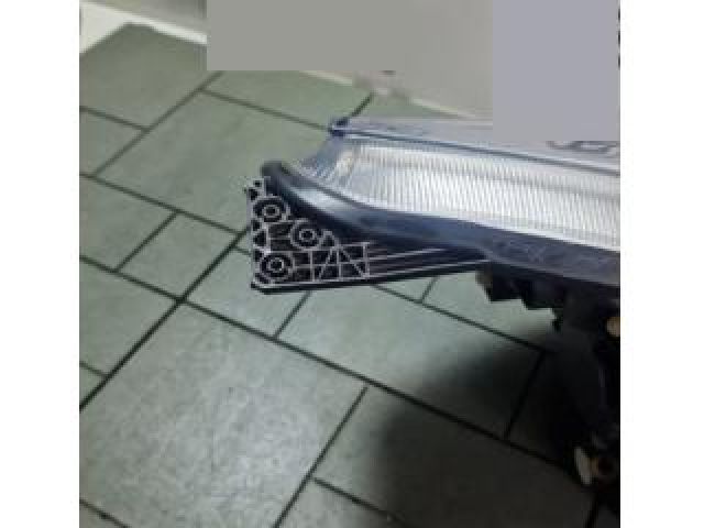 bontott FORD FOCUS IV Bal Fényszóró