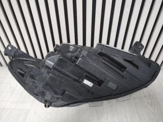 bontott FORD FOCUS IV Bal Fényszóró