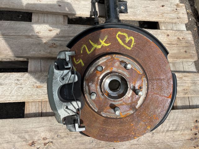 bontott FORD FOCUS IV Bal Gólyaláb Csonkállvánnyal