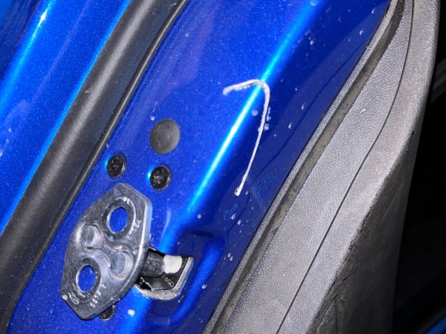 bontott FORD FOCUS IV Bal hátsó Ajtó (Részeivel)