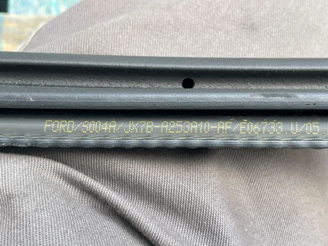 bontott FORD FOCUS IV Bal hátsó Gumikéder