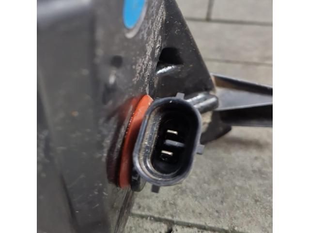 bontott FORD FOCUS IV Bal Ködfényszóró