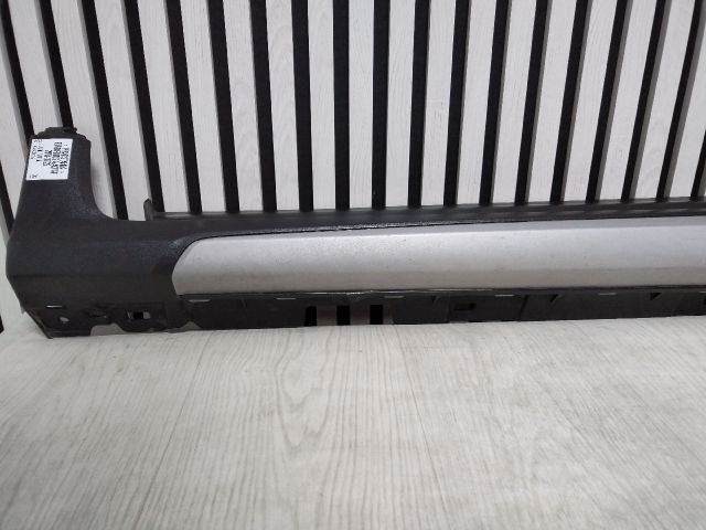 bontott FORD FOCUS IV Bal Küszöb