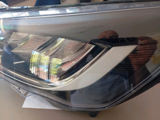 bontott FORD FOCUS IV Bal Ledes Fényszóró