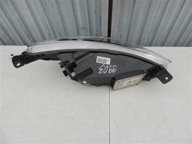 bontott FORD FOCUS IV Bal Ledes Fényszóró