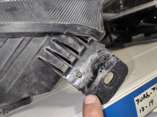 bontott FORD FOCUS IV Bal Ledes Fényszóró