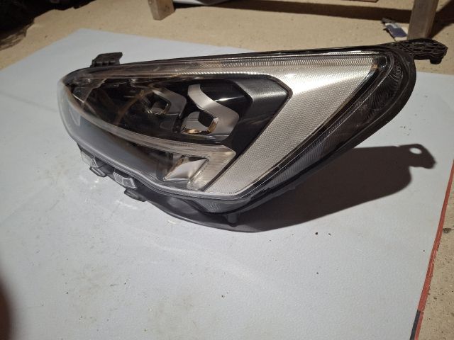 bontott FORD FOCUS IV Bal Ledes Fényszóró