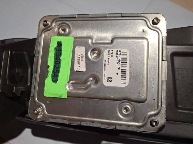 bontott FORD FOCUS IV Bal Ledes Fényszóró