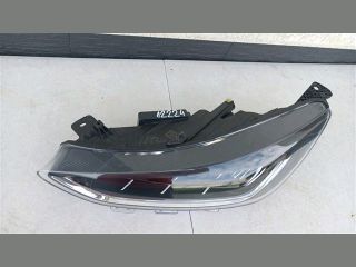 bontott FORD FOCUS IV Bal Ledes Fényszóró