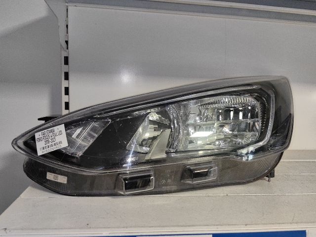 bontott FORD FOCUS IV Bal Ledes Fényszóró