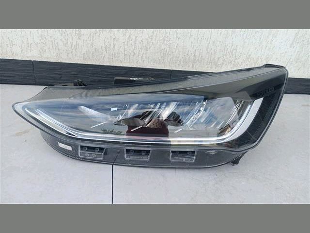 bontott FORD FOCUS IV Bal Ledes Fényszóró