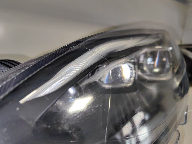 bontott FORD FOCUS IV Bal Ledes Fényszóró